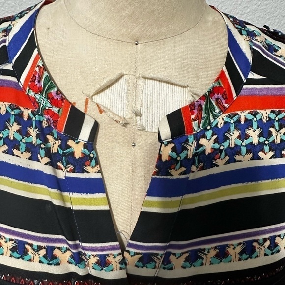 Collective Concepts Blouse. Size Small. Floral stripe print. Button front. - Picture 5 of 11